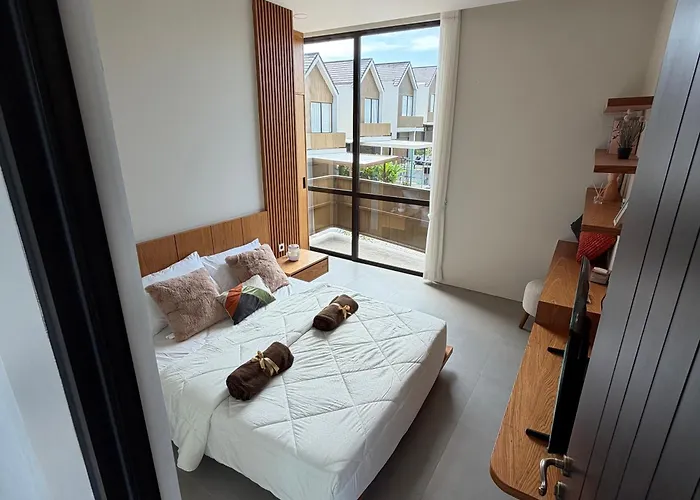 Elegant 3 Bedroom *